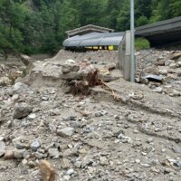 Schuttberge nach Hochwasser 2021 Schuttberge nach Hochwasser 2021
