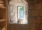 Im Zwischengebäude von Gasthof und Hotel wurde ein Wellnessbereich, angrenzend an die Stadtmauer, geschaffen.  