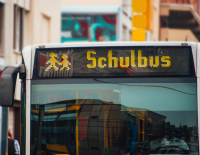 Schulbus