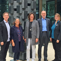 Bauministerin Ilse Aigner zu Besuch bei Anton Nachbaur in Bregenz. Von links: Architekt Anton Nachbaur, Dr. Theresia Anwander, Baudirektor Daniel Oden, Projektleiterin Christine Mantel