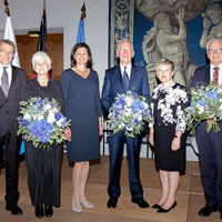 Verleihung der Klenze-Medaille 2018 - v.l.n.r.: Amtschef des Bayerischen Staatsministeriums für Wohnen, Bau und Verkehr, Ministerialdirektor Helmut Schütz, Professorin Sophie Wolfrum, Bauministerin Ilse Aigner, Professor Dr.-Ing. Gunter Henn , Ministerialdirektorin Brigitte Brunner, Dipl.-Ing. Victor Schmitt 